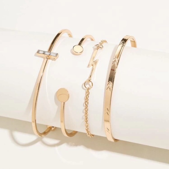 3/$30 4pc rhinestone gold bracelet set - Picture 2 of 3